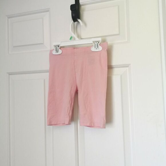 2/$15 H&M Bike shorts girls size 5-6 years - Picture 1 of 4